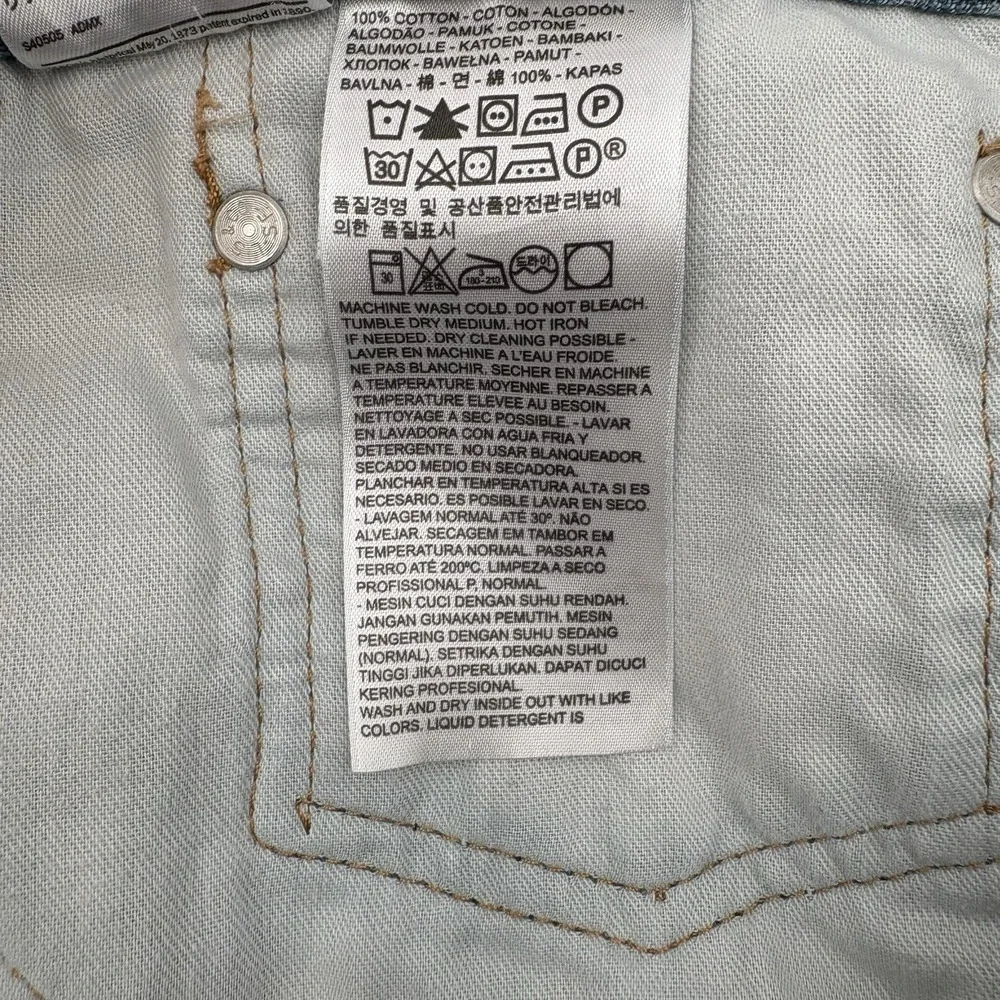 Levi's 559 Men's Jeans 42x30 Blue Denim Relaxed Straight Fit Wash 00559-0733